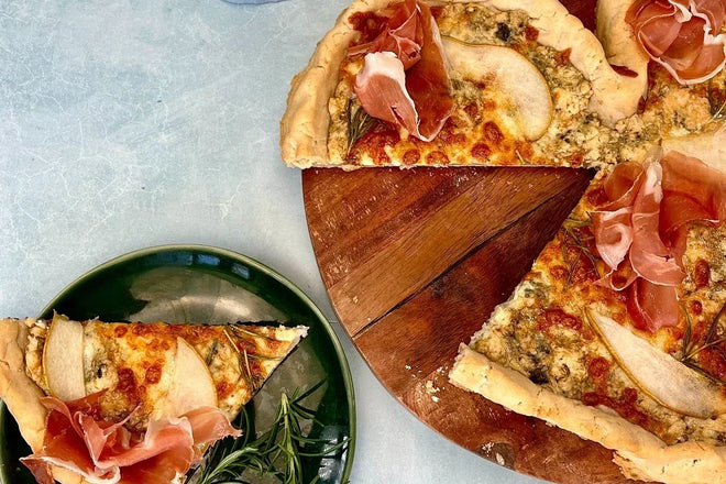 Pear, Prosciutto & Gorgonzola Pizza